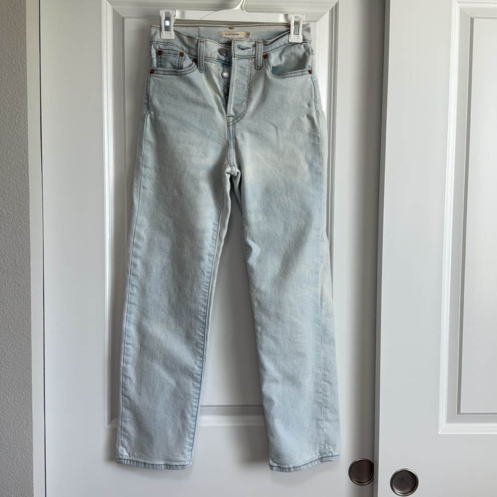 Levi's Denim Wedgie Straight High Rise Jeans light Blue